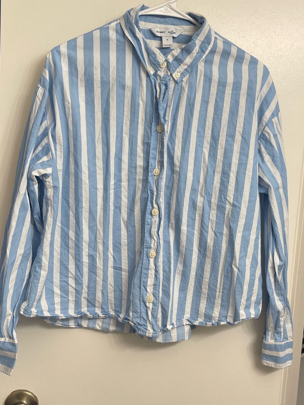 Old Navy Light Blue & White Vertical Stripe Button-Down Shirt